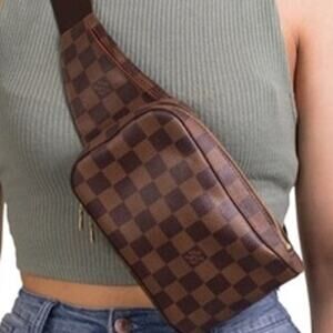 💎✨HOT BUY✨💎AUTHENTIC LOUIS VUITTON Body Bag Waist Bag Brown